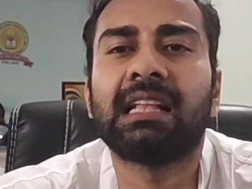 राजद राष्ट्रीय सचिव दानिश इकबाल ने AIMIM पर कसा तंज:बोले-ओवैसी मुस्लिम बहुल सीटों पर ही लड़ेंगे,कार्यकर्ताओं को बताया बदतमीज-बेढ़ंगे