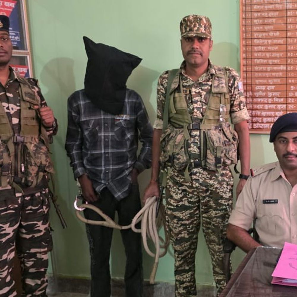 पलामू में दादा की हत्या करने वाला पोता गिरफ्तार:  पानी और जमीन विवाद में किया था मर्डर, चल रहा था फरार – Palamu News