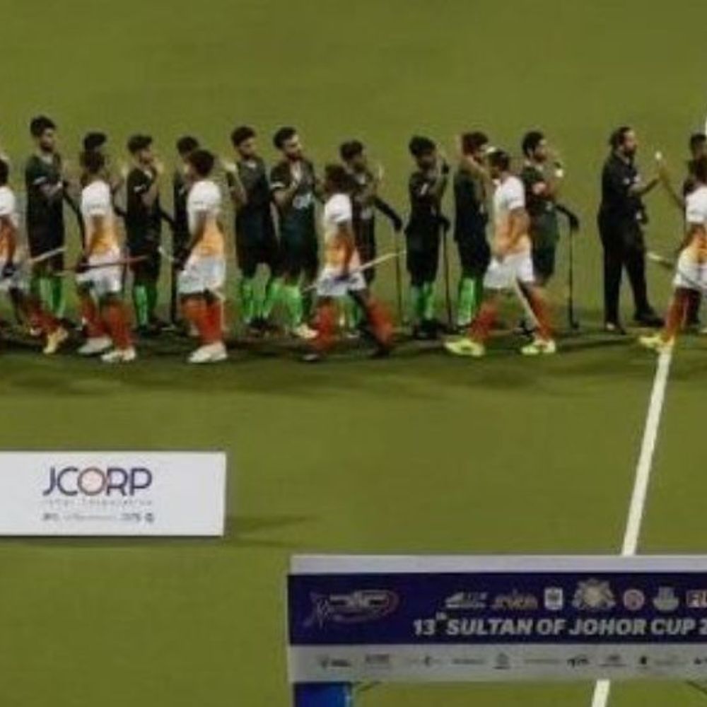 अंडर-21 हॉकी में भारत-पाकिस्तान ने हाथ मिलाया:जोहर कप मुकाबला 3-3 से ड्रॉ; चौथे क्वार्टर में 2 गोल दागकर इंडिया ने वापसी की