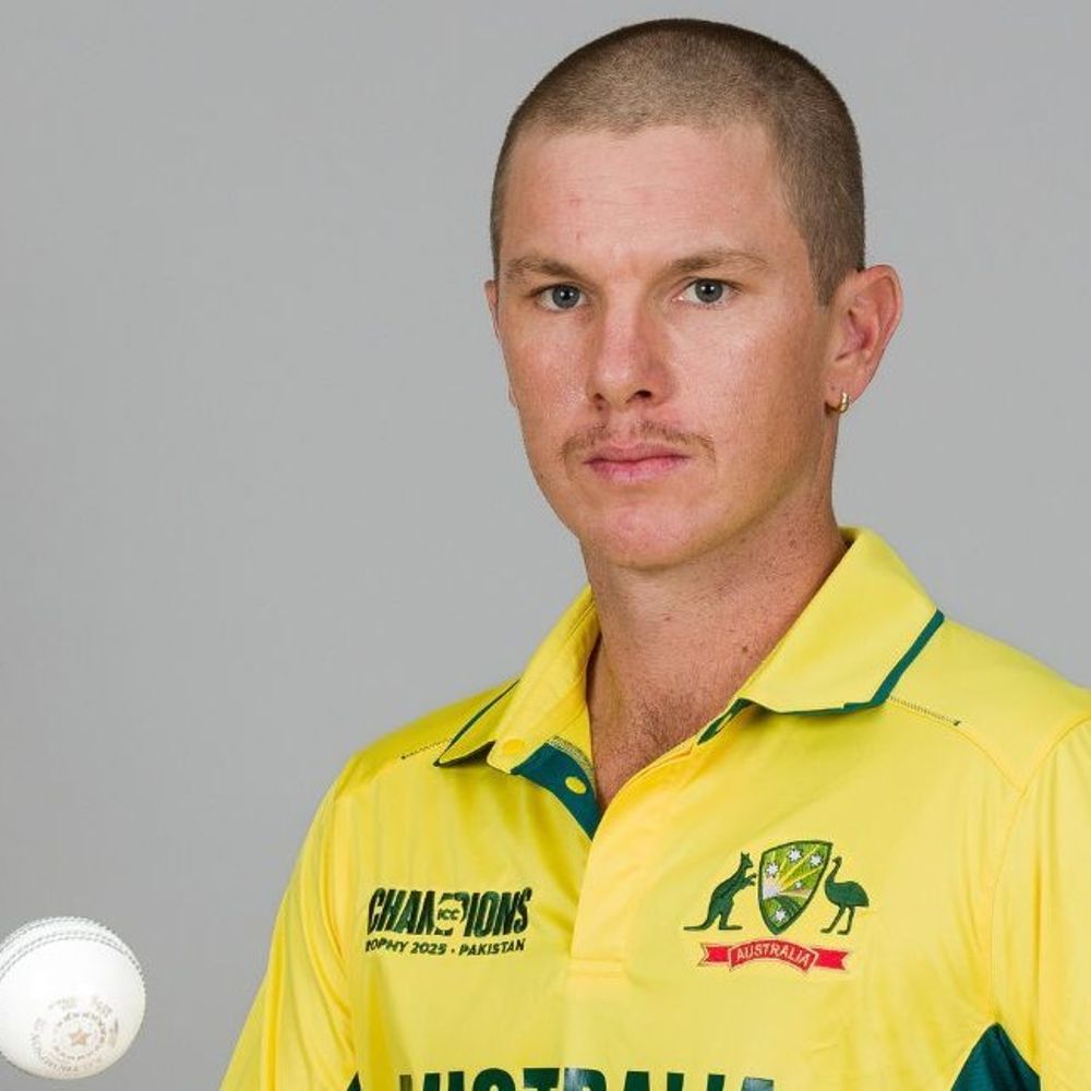 भारत के खिलाफ पहला वनडे नहीं खेलेंगे जैम्पा और इंग्लिस:दूसरी बार पिता बनने वाले हैं लेग स्पिनर; कुह्नेमन और फिलिपी दोनों के रिप्लेसमेंट