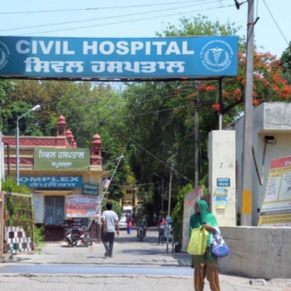 कपूरथला सिविल अस्पताल के पास मिला युवक का शव:  बंद पड़े जूस काउंटर में भीतर था, नशे से मौत की आशंका – Kapurthala News