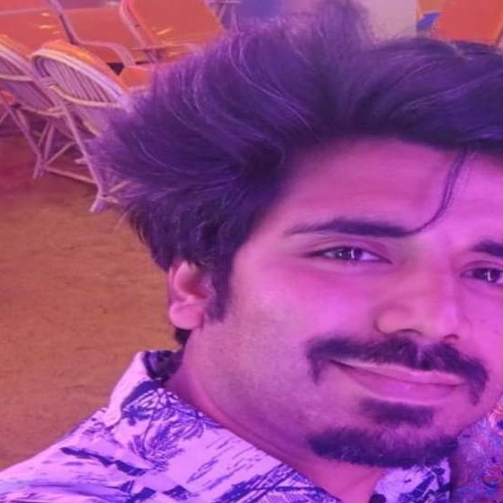 इंदौर के होटल में मुंबई के युवक ने किया सुसाइड:आर्थिक तंगी से था परेशान; दोस्त बोली माता- पिता पर बोझ नही बनना चाहता था