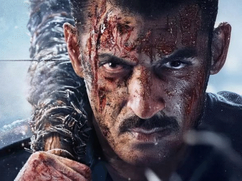 सलमान की बैटल ऑफ गलवान में होगा मिलिट्री एंथम:देशभक्ति के रंग में रंगेंगे एक्टर, भारतीय सेना को समर्पित होगा गाना