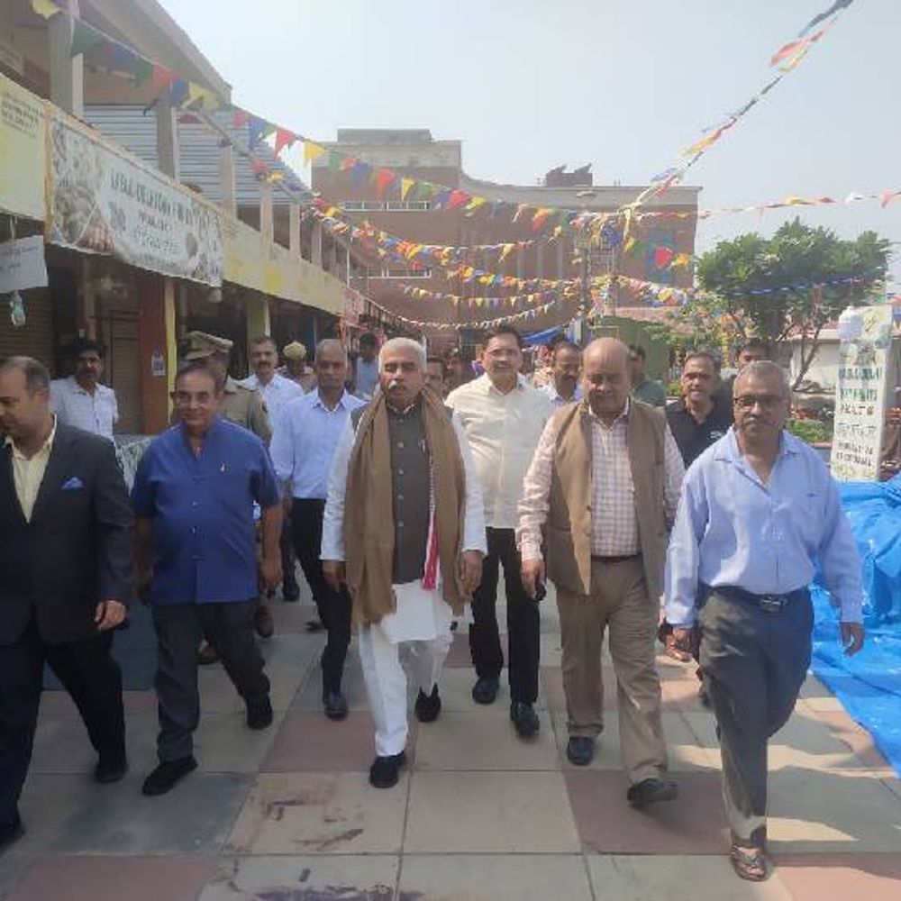 नोएडा पहुंचे MSME मंत्री राकेश सचान:बोले" स्वदेशी मेले ने लोकल उत्पादों को दिया बड़ा बाजार"