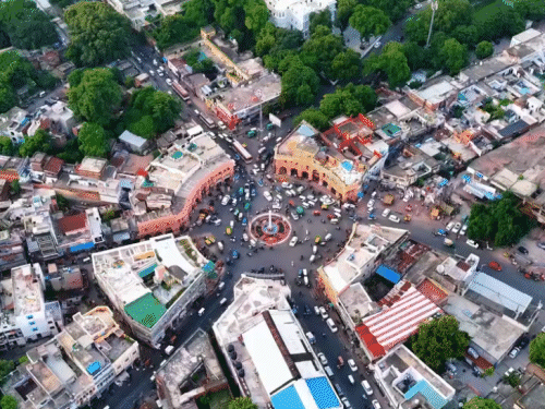लखनऊ की सड़कों पर 6 दिन बदला रहेगा ट्रैफिक:18 से 23 अक्तूबर तक ट्रैफिक रूट बदले, ये है डायवर्जन प्लान