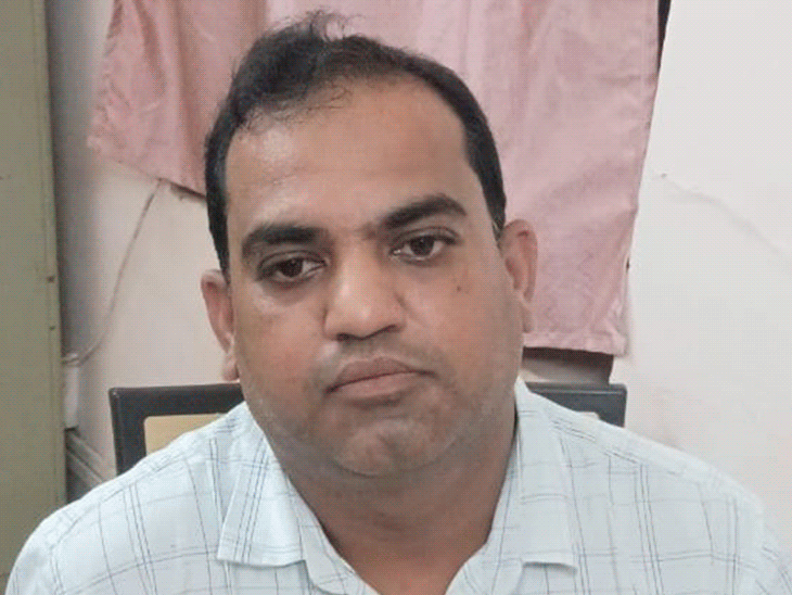 27 हजार की रिश्वत लेते 3 गिरफ्तार:सक्ती में BMO 15 हजार और कोरिया में ASI-PLV 12 हजार की घूस लेते रंगेहाथों पकड़ाए