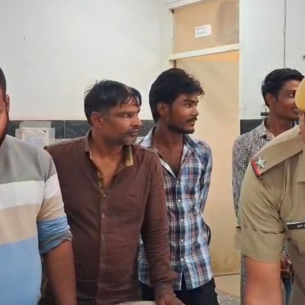 मीना मस्जिद के पास जानलेवा हमला, 5 गिरफ्तार:  कोतवाली पुलिस ने आरोपियों को कोर्ट में पेश कर जेल भेजा – Churu News