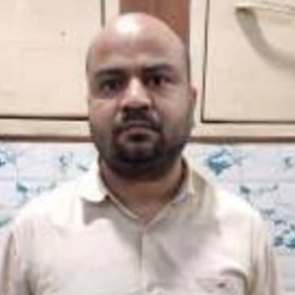 फर्जी IAS विवेक जेल गया, बहनों की तलाश जारी:नौकरी के नाम पर 150 बेरोजगारों से ठगे 80 करोड़ रुपए