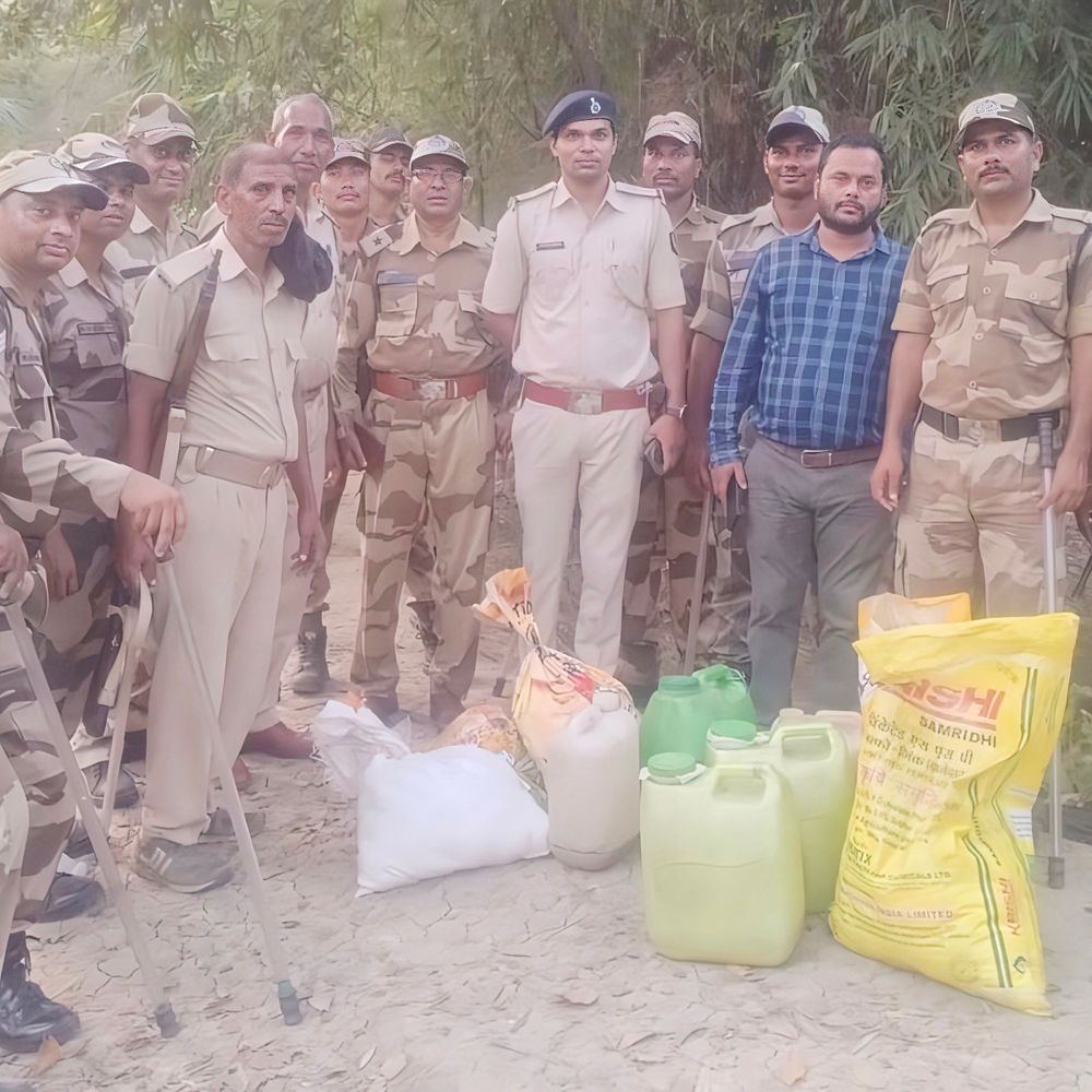शेखपुरा में 300 लीटर शराब, 985 लीटर छोवा जब्त:चुनाव को लेकर विशेष अभियान में 3 कारोबारी गिरफ्तार
