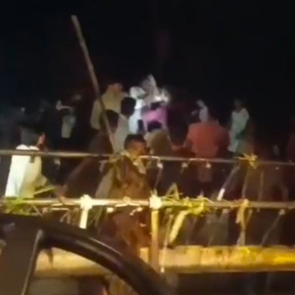शाहजहांपुर में धान काटने को लेकर विवाद:दो पक्षों में लाठी-डंडे चले, 2 लोग घायल