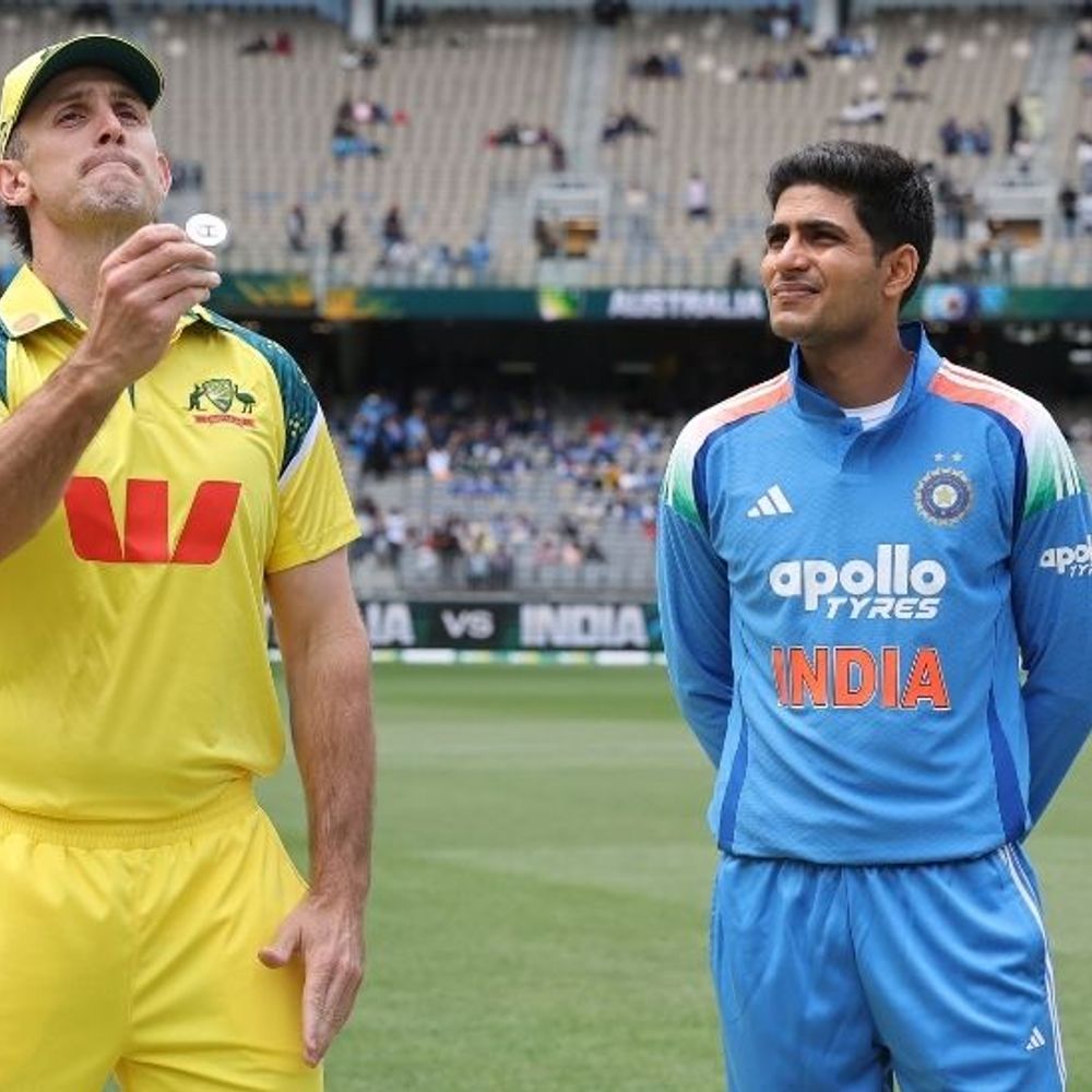 पहला वनडे- भारत ने 25 रन पर टॉप-3 विकेट गंवाए:रोहित 8, गिल 10 और कोहली 0 पर आउट; हेजलवुड, स्टार्क और एलिस को विकेट