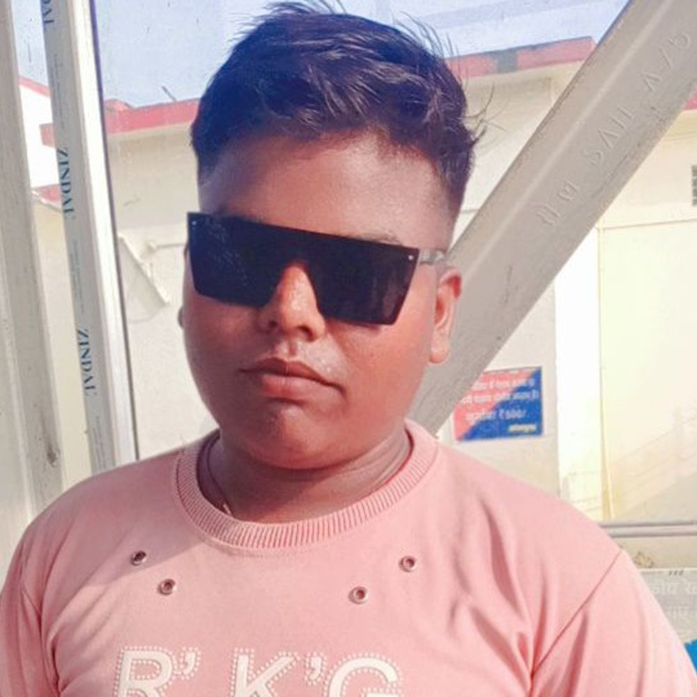 भागलपुर में दिवाली के दिन युवक की मौत:धनतेरस पर ली थी नई बाइक, दोस्त के साथ निकला था घूमने, ऑटो ने मारी ठोकर