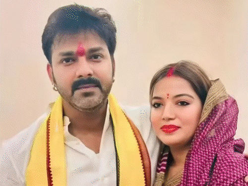 काराकाट से आज नॉमिनेशन करेंगी ज्योति सिंह:यूजर्स बोले- सारा ड्रामा इलेक्शन के लिए था, जो पवन सिंह की नहीं हुई वो जनता की क्या होगी