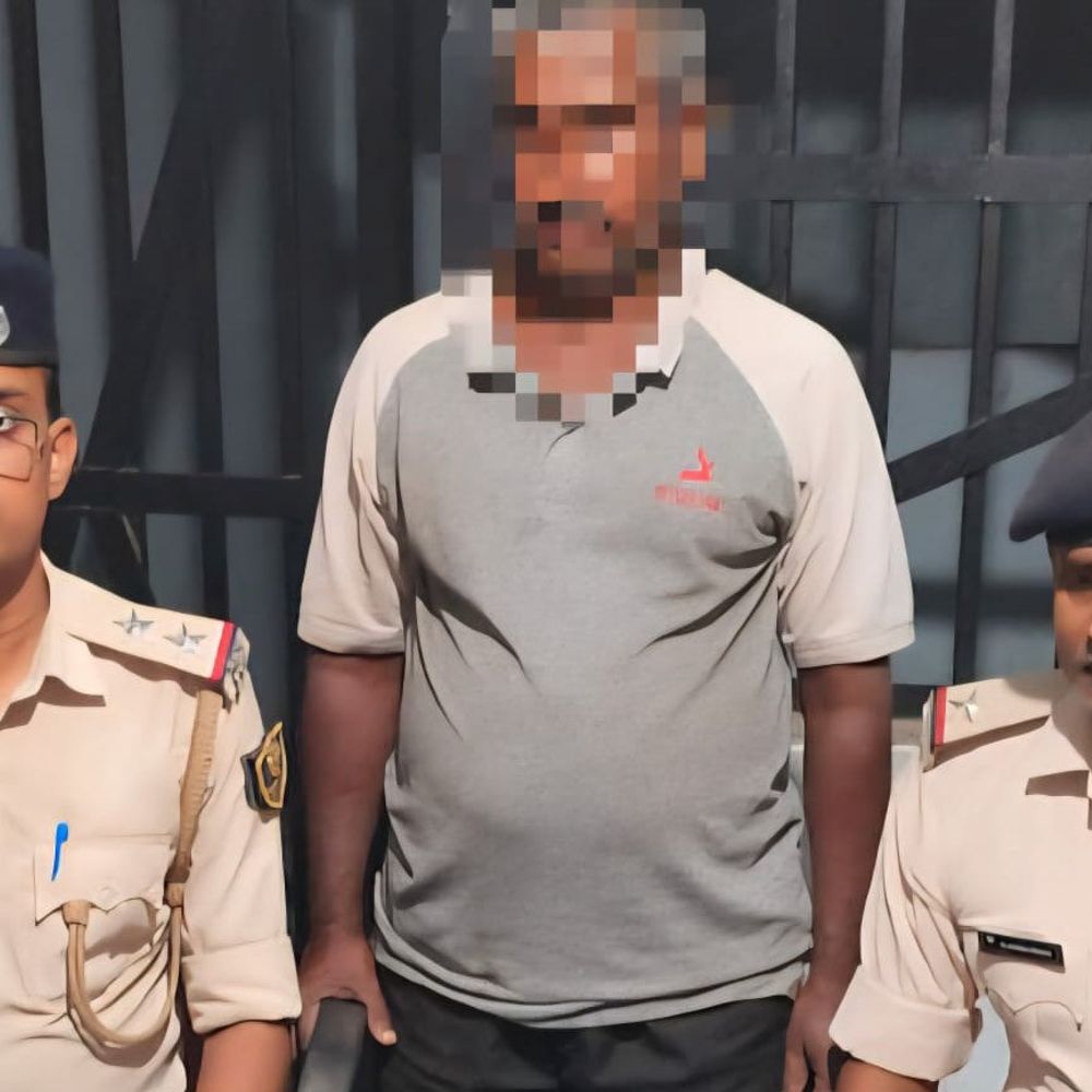 भोजपुर में हथियार के साथ बदमाश गिरफ्तार:देसी कार्बाइन,16 जिंदा कारतूस, तीन खोखा बरामद; बड़ी वारदात को अंजाम देने की फिराक में था