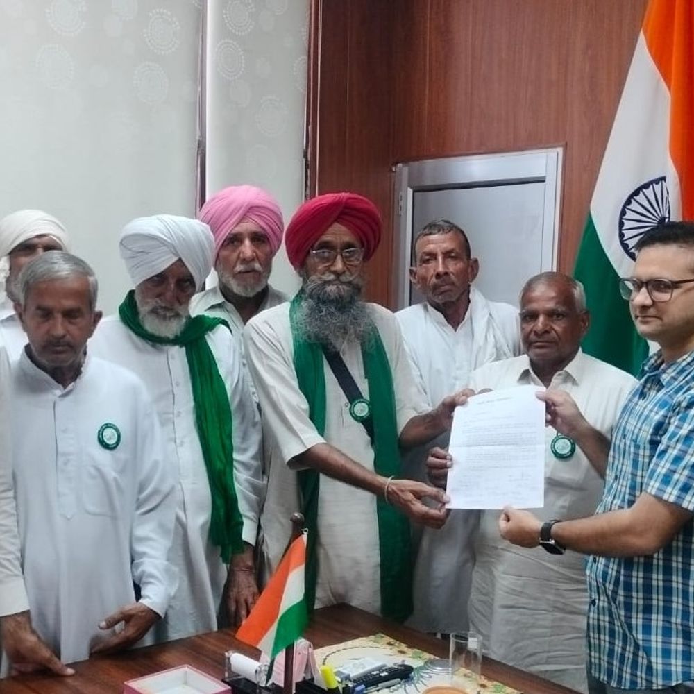 टोहाना में SDM से मिले किसान, ज्ञापन सौंपा:  500 से 1000 के जबरन वसूली पर रोक, धान चोरी पर कार्रवाई की मांग – Tohana News