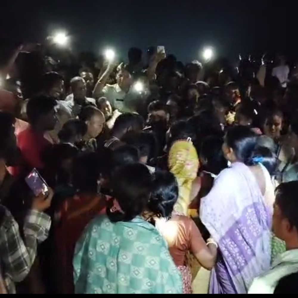 किशनगंज में पोखर में डूबे बच्चे का शव मिला:धनतोला मुलाबारी में नहाने के दौरान हुई घटना, पोस्टमार्टम के लिए भेजा गया