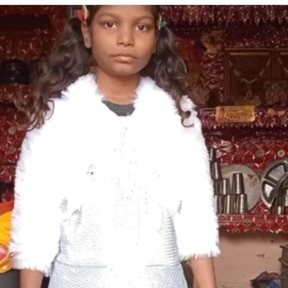 उन्नाव में बालिका का शव फंदे से लटका मिला:परिजनों ने लगाया हत्या का आरोप, घर में अकेली थी लड़की