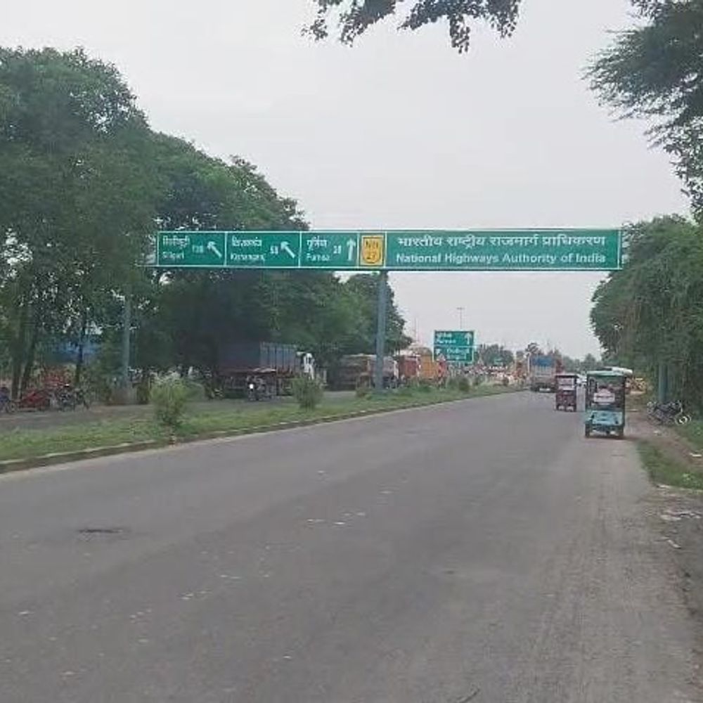 अररिया में ट्रक से 82 किलो गांजा बरामद:पुलिस ने गाड़ी जांच के समय ड्राइवर को किया गिरफ्तार