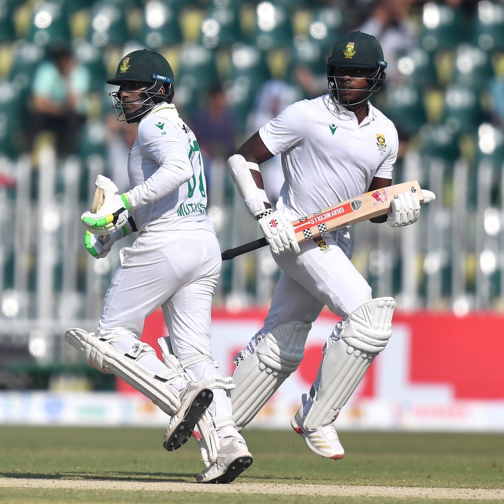 रावलपिंडी टेस्ट में साउथ अफ्रीका की वापसी:पाकिस्तान पर 71 रन की बढ़त हासिल की, पहली पारी में 404 रन बनाए; मुथुस्वामी-रबाडा की फिफ्टी