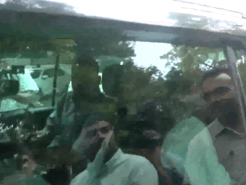 महागठबंधन में सीटों पर तनातनी बढ़ी:तेजस्वी के आवास पर पहुंचे अशोक गहलोत; कल ज्वाइंट प्रेस कॉन्फ्रेंस हो सकती है