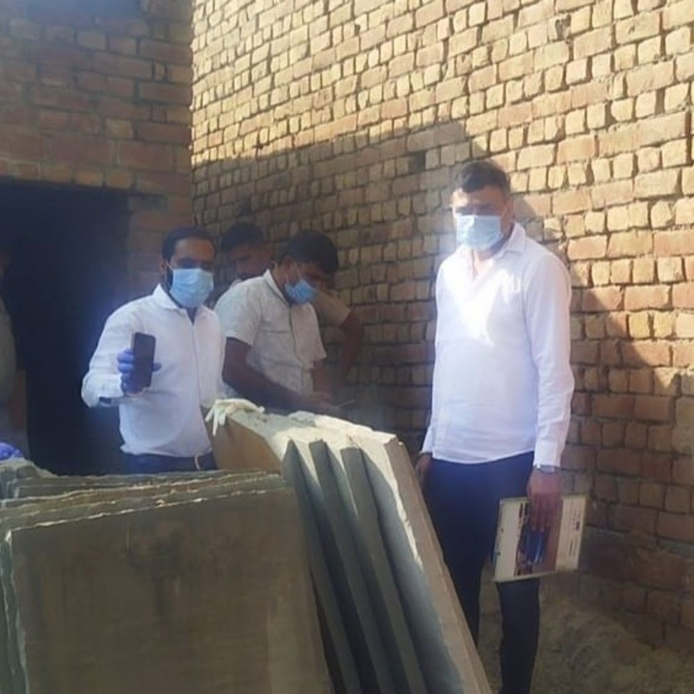 हिसार में युवक का शव बरामद:  मृतक के हाथ पर ‘राजू’ नाम का टैटू, दुर्गंध आने से पता चला – Uklanamandi News