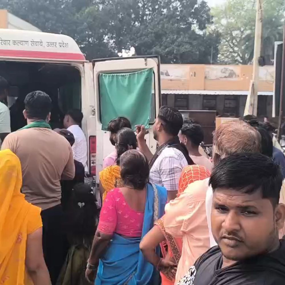 मैनपुरी में युवक को गोली मारी, हालत गंभीर:मामूली कहासुनी में की फायरिंग, सैफई रेफर, आरोपी फरार