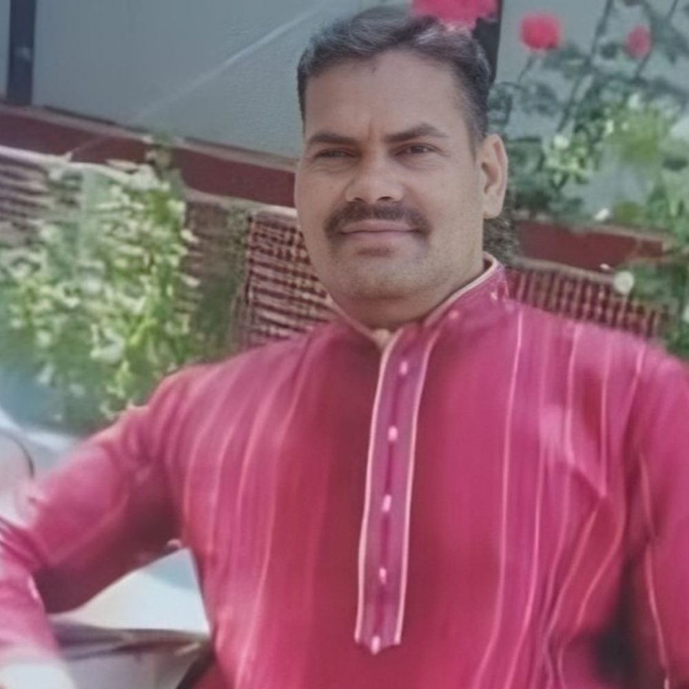 सीआरपीएफ हेड कांस्टेबल की सड़क हादसे में मौत:  पत्नी के इलाज के लिए छुट्टी लेकर घर आ रहे थे, ग्रेटर नोएडा में हुआ हादसा – Palamu News