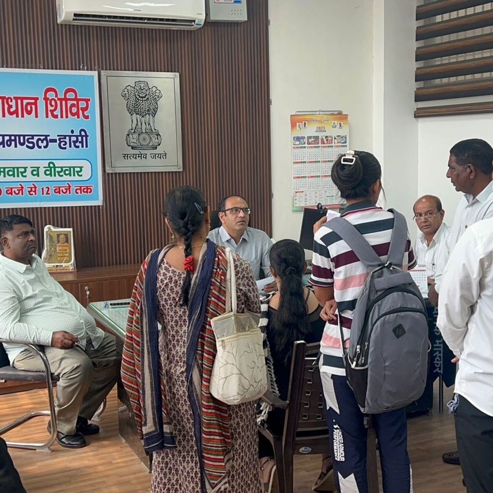 हांसी समाधान शिविर:  रिश्वतखोरी, वेतन नहीं मिलना, 25 हजार का बिल अटकने की शिकायत; SDM ने दिए जांच के आदेश – Hansi News