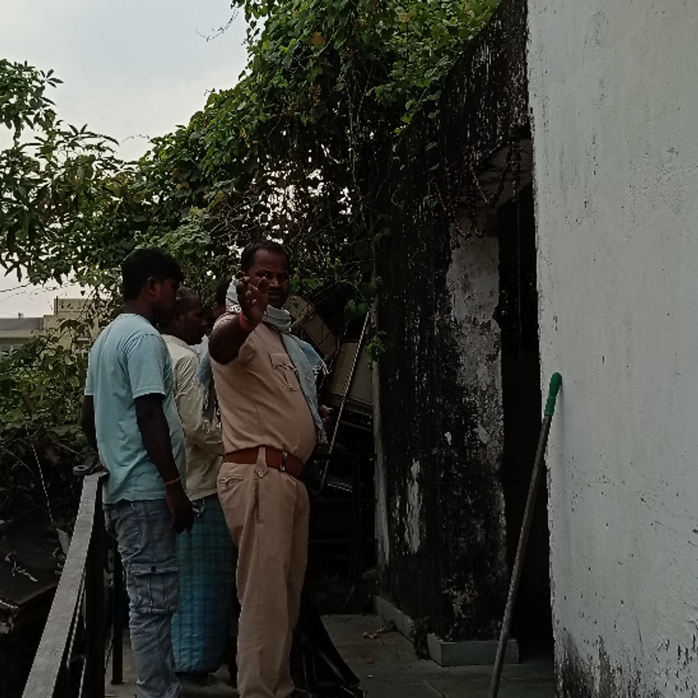 पूर्णिया में दूसरी के लिए पहली पत्नी का मर्डर:आरोपी पति ने फोन कर बगीचे में बुलाया; चाकू गोदा, नाक काटी, फिर गर्दन रेतकर मार डाला