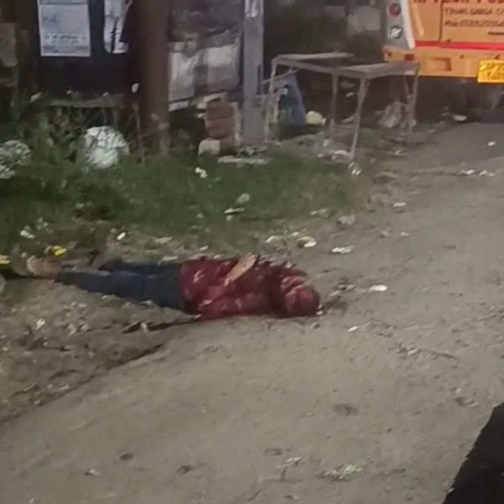 उन्नाव में युवक का शव मिला, ईंट से कूचकर हत्या:सिर पर गंभीर चोट, मर्डर के बाद शव दूसरी जगह फेंकने की आशंका