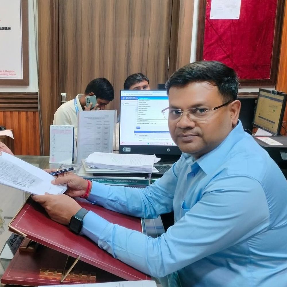 परिहार विधानसभा में निर्दलीय प्रत्याशियों को चुनाव चिन्ह आवंटित:रितु जयसवाल को 'सीटी', अन्य को भी मिले प्रतीक