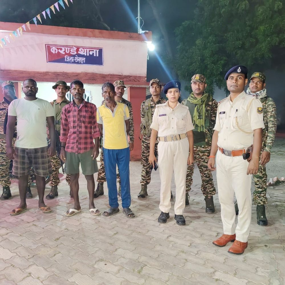 करंडे थाना के बेलछी गांव से तीन वारंटी गिरफ्तार:अभियुक्तों के खिलाफ विशेष अभियान के तहत कार्रवाई