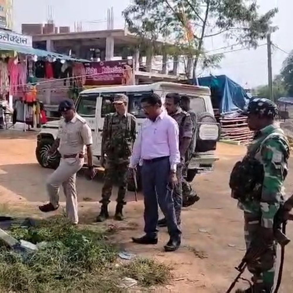 चैनपुर में स्कॉर्पियो ने दो किशोरों को मारी टक्कर:  हादसे में गंभीर रूप से हुए घायल, बिजली का खंभा भी टूटा – Gumla News