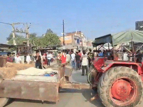 पलामू में ऑपरेशन के बाद महिला की मौत:अस्पताल प्रबंधन पर लापरवाही का आरोप, आक्रोशितों ने शव लेकर किया सड़क जाम