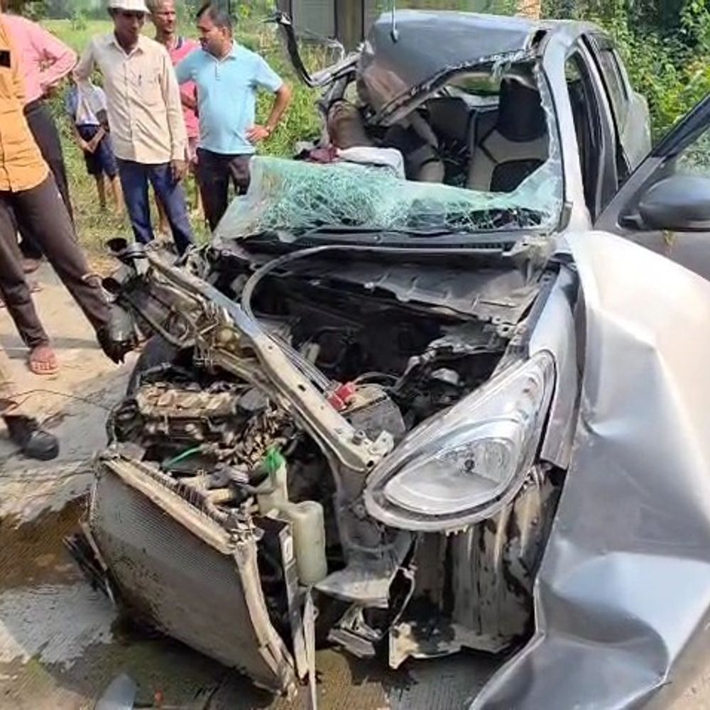 गोंडा सड़क हादसे में घायल मासूम की भी मौत:लखनऊ में इलाज के दौरान दम तोड़ा, मां और चाचा की पहले ही जा चुकी जान