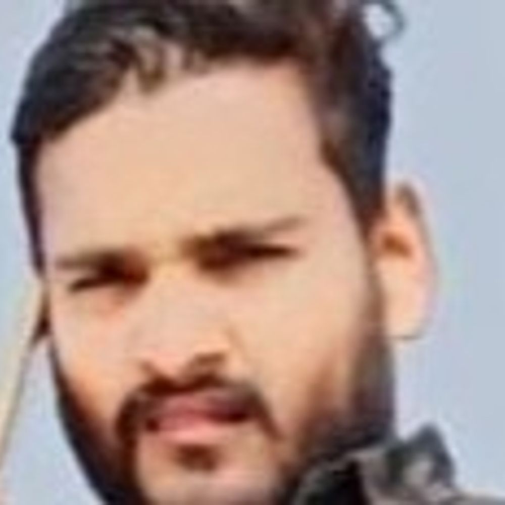 प्रयागराज में बाइक खंभे से टकराई, युवक की मौत:करछना के खाई चौराहे पर हुआ हादसा, शव को पोस्टमार्टम के लिए भेजा