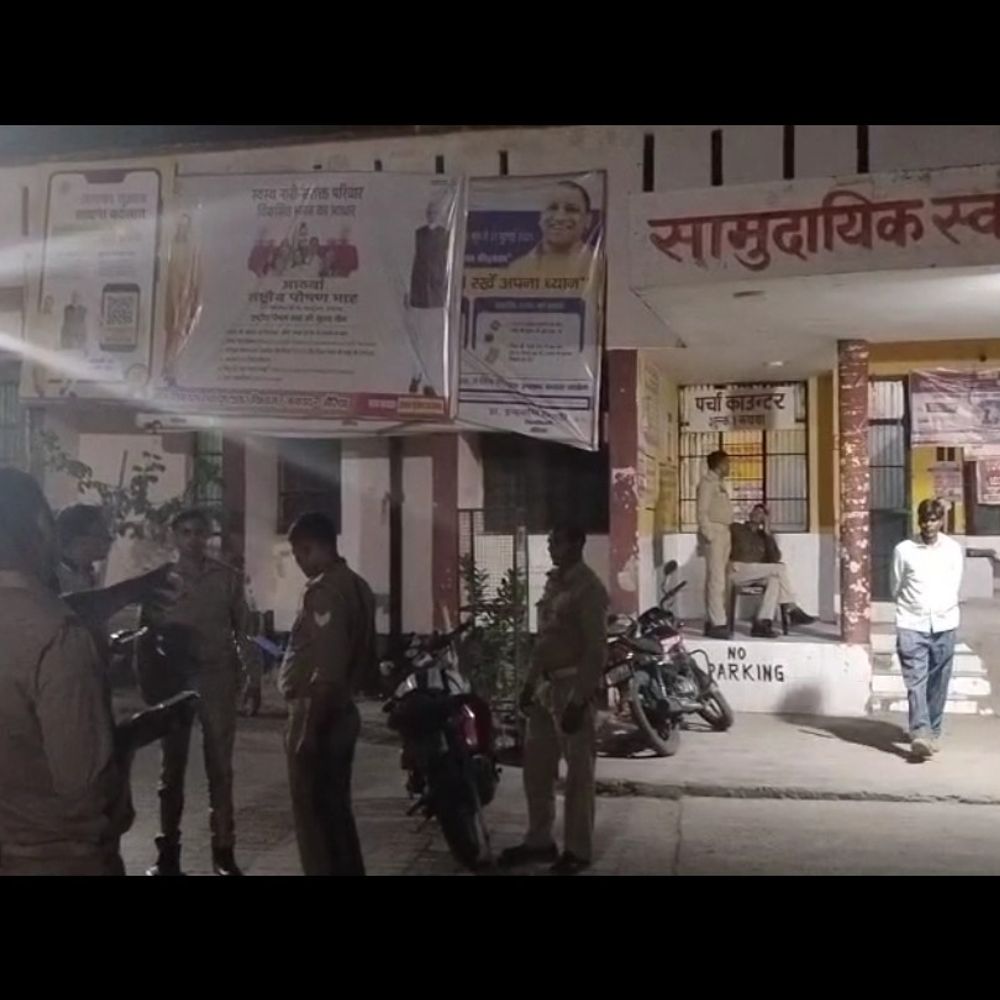 औरैया में पुलिया से टकराई बाइक, युवक की मौत:पुलिस ने दिबियापुर सीएचसी पहुंचाया, डॉक्टरों ने मृत घोषित किया