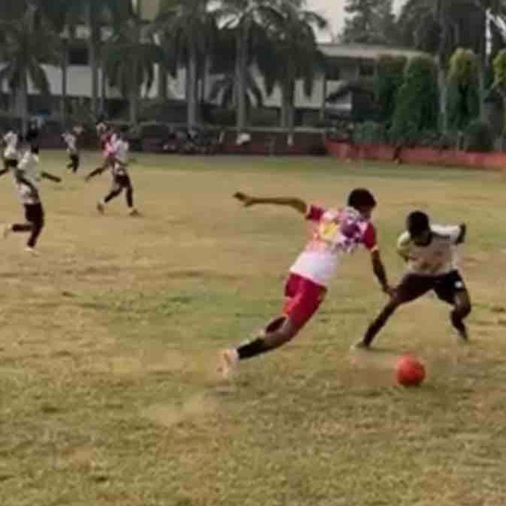 गोरखपुर फुटबॉल लीग के चौथे दिन हुए रोमांचक मुकाबले:सद्भावना, फुटबॉल क्लब गोरखपुर- सरदार नगर की हुई शानदार जीत