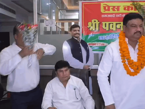 फर्जी एनकाउंटर से अपराध कम नहीं होता:सपा के पूर्व मंत्री पवन पांडेय पहुंचे कानपुर, सरकार पर साधा निशाना