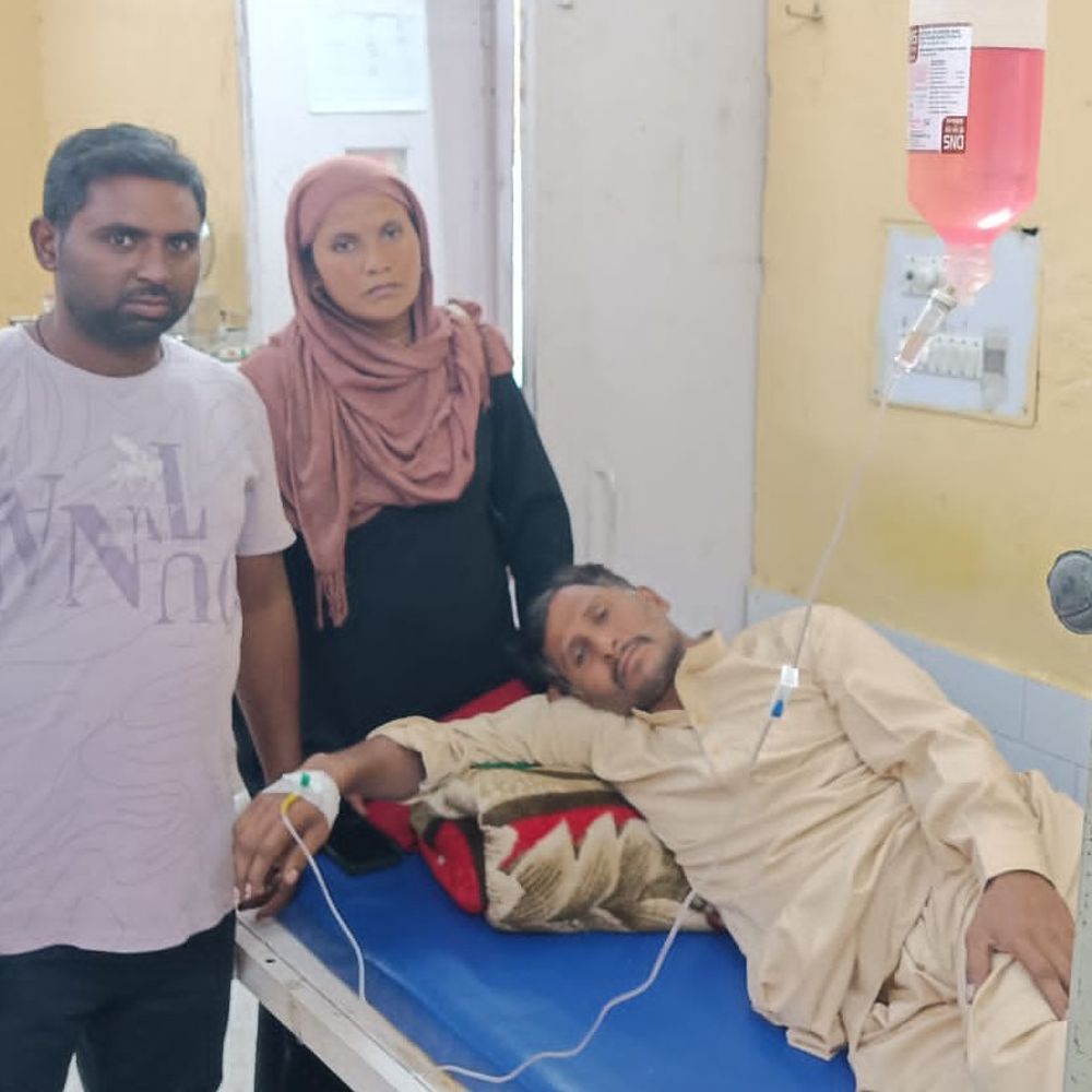 रामपुर के कारपेंटर को जहरखुरानी गिरोह ने लूटा:दिल्ली से घर लौटते समय बस में नशीली चाय पिलाई