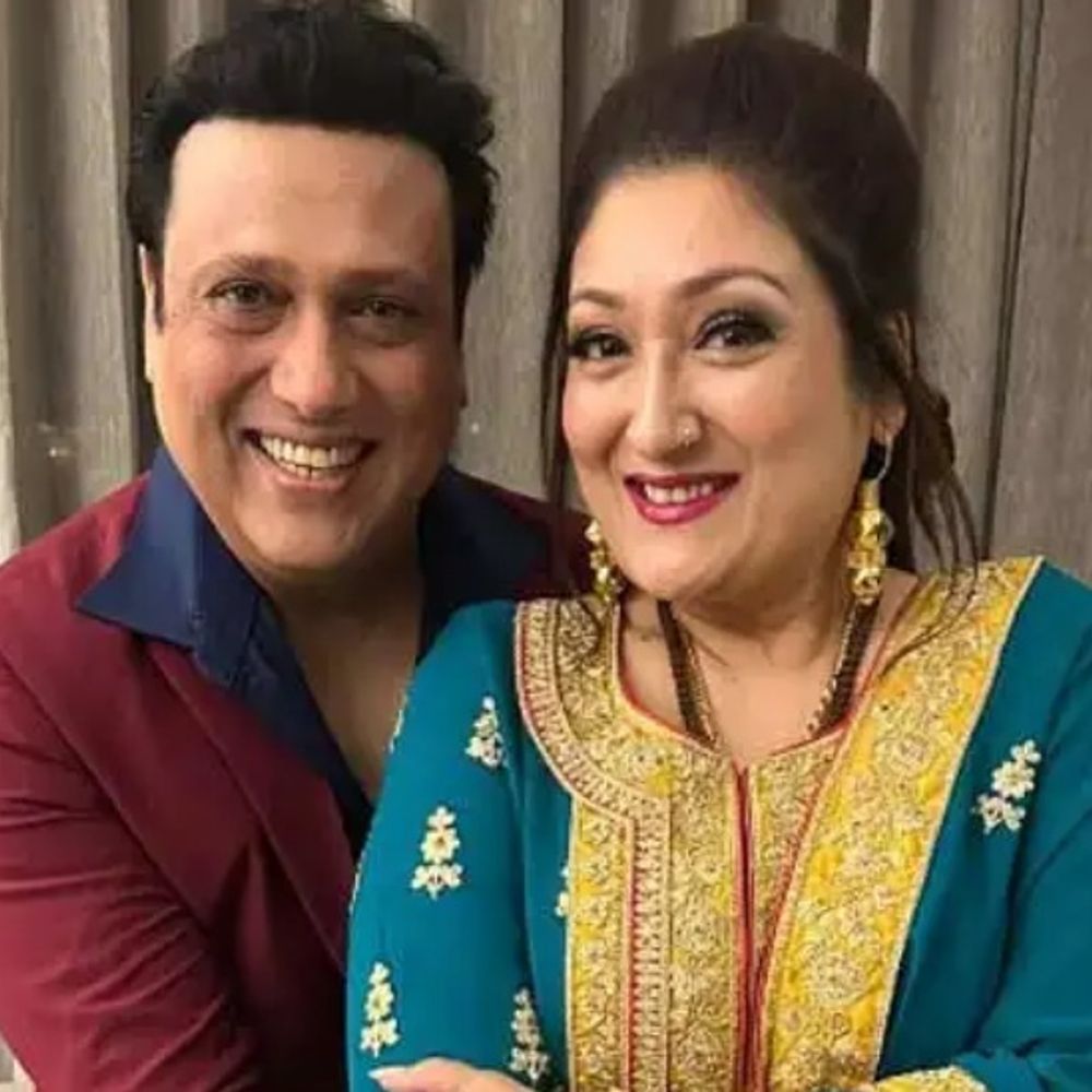 सुनीता बोलीं- गोविंदा और उन्हें लगी परिवार की नजर:कहा- घरवाले कभी सुख में नहीं देख सकते, सब पता चल जाता है किसने जादू-टोना किया, नजर लगाई