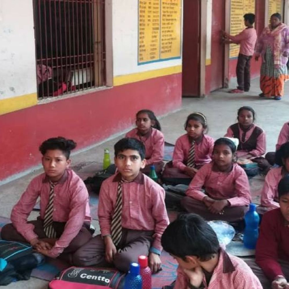 एजुकेट गर्ल्स संस्था परिषदीय विद्यालयों की शैक्षणिक व्यवस्था सुधारेगी:बच्चों के पठन-पाठन और नामांकन में करेगी सहयोग