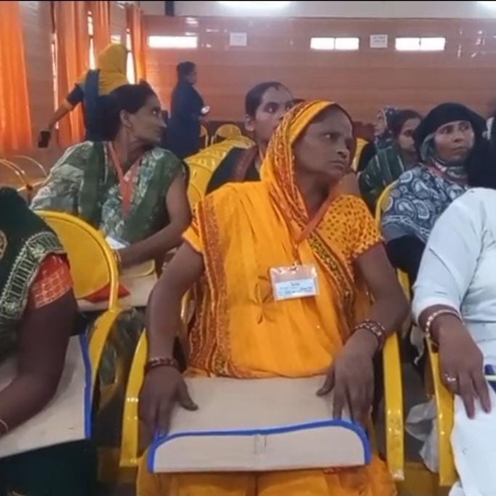 मुरादाबाद में महिला ग्राम प्रधानों का प्रशिक्षण शुरू:मिशन शक्ति के तहत नेतृत्व क्षमता निखारने का तीन दिवसीय शिविर