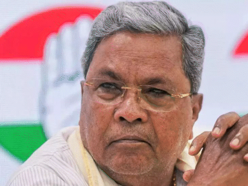 सरकारी जगहों पर RSS शाखा, बैन के आदेश पर स्टे:कर्नाटक हाईकोर्ट के आदेश को सिद्धारमैया सरकार डिवीजन बेंच में चुनौती देगी