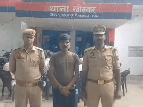 गोरखपुर में मां पर हमला करने का आरोपी बेटा अरेस्ट:पत्नी बोली- बुढिया सास के साथ नहीं रहूंगी, पति ने किया था हमला, भेजा गया जेल