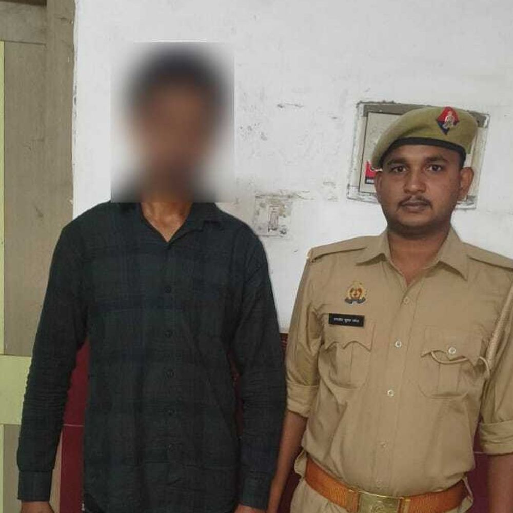 लखनऊ में किशोरी का अपहरण करने वाला एक आरोपी गिरफ्तार:साथी की मदद से स्कूटी पर बैठा ले गया था, पेट्रोल खत्म होने पर भाग गई थी नाबालिक