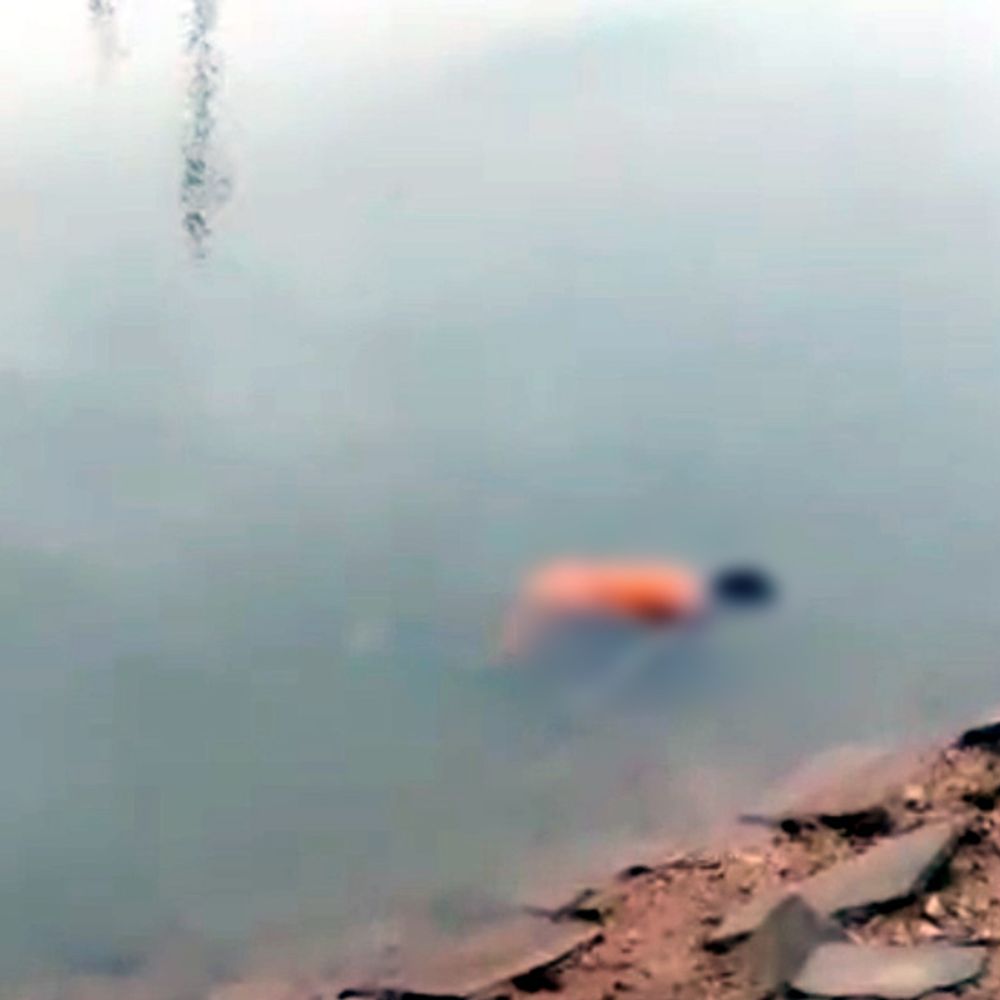 पलामू में डूबे किशोर का शव बरामद:  छठ पर आया था ननिहाल, नहर में पानी बंद कर ढूंढ़ा गया; नहाने के दौरान हुआ था हादसा – Palamu News