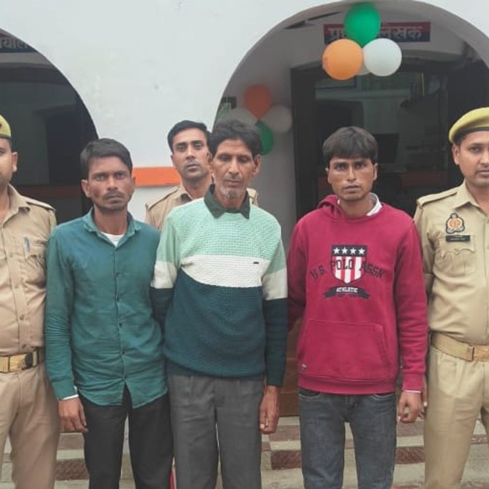 बहन से प्रेम-प्रसंग में किशोर की हत्या:संभल पुलिस ने मुख्य आरोपी सहित 3 को गिरफ्तार किया, दस्ताना पहनकर की थी हत्या