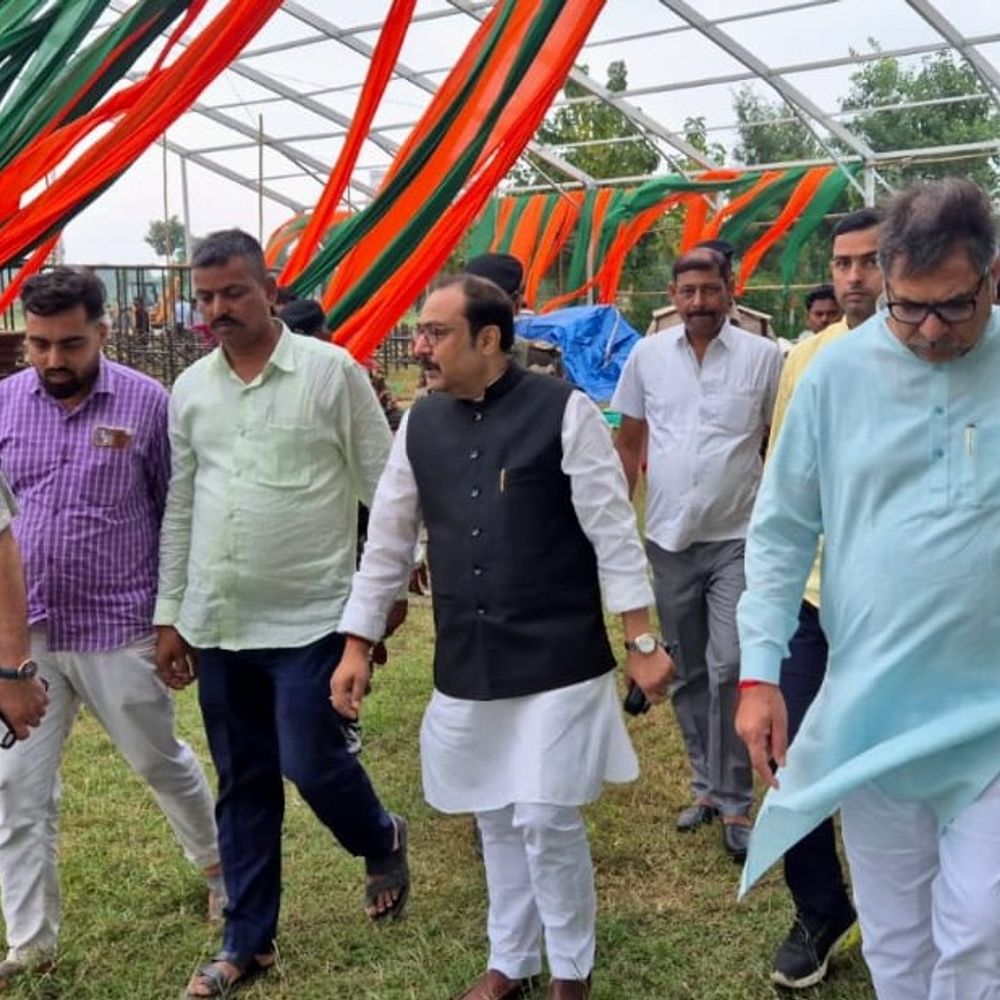 प्रधानमंत्री नरेंद्र मोदी 2 नवंबर को आएंगे नवादा:कुंती नगर में चुनावी सभा की तैयारियां तेज, सांसद विवेक ठाकुर सहित प्रदेश नेता पहुंचे