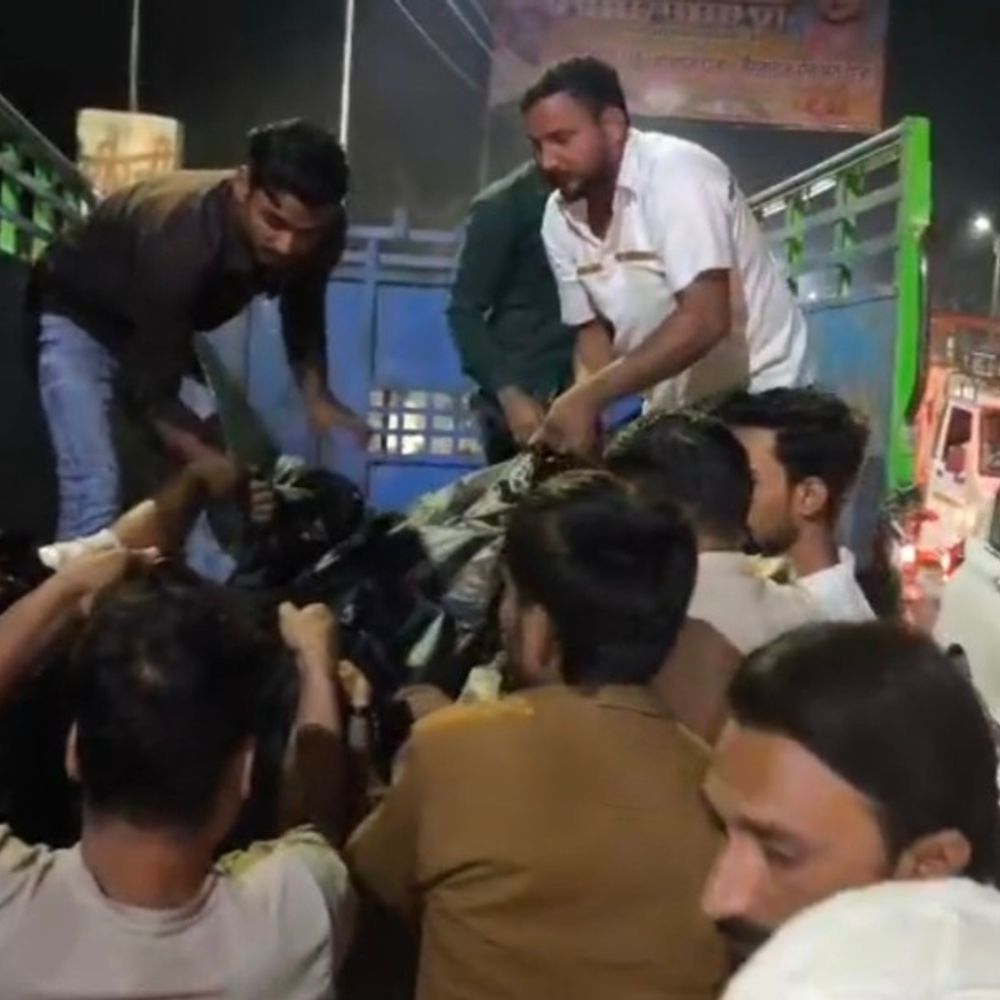 सहारनपुर में तेल टैंकर ने बाइक सवार बुजुर्ग को कुचला:मंडी समिति रोड पर हादसा में बुजुर्ग की मौके पर मौत, ड्राइवर गिरफ्तार